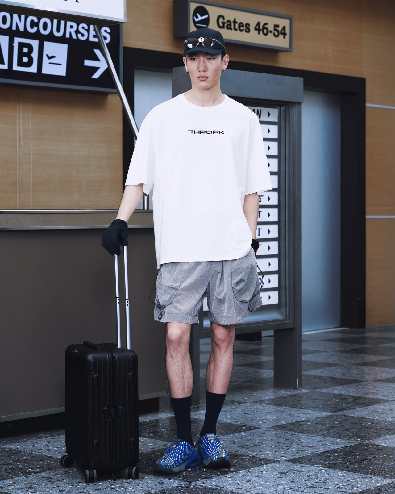 LIQUID LOGO TEE