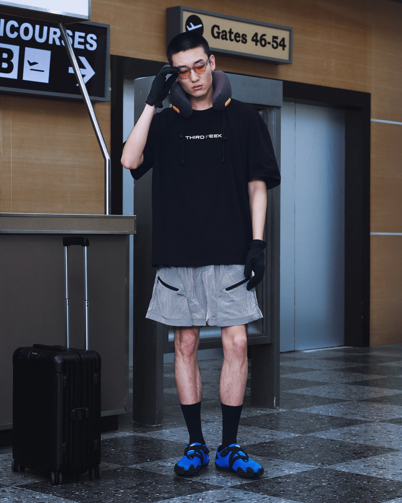 NOMAD TEE